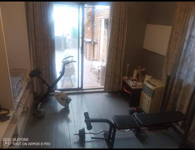 3 BEDROOM HOUSE FOR SALE IN ALBERTON CENTRAL